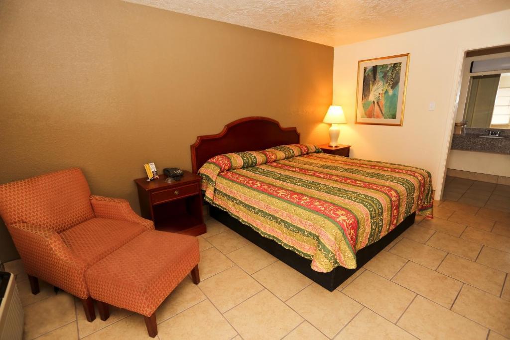 Texas Inn Бомонт Номер фото